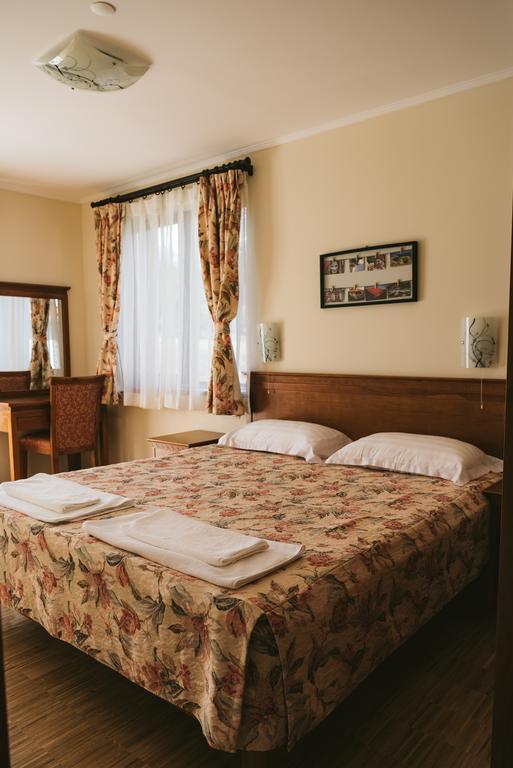 Villa Maria, Complex Aleksandria Dobrinishte Bagian luar foto